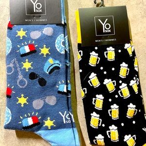 Two pairs of mens novelty socks